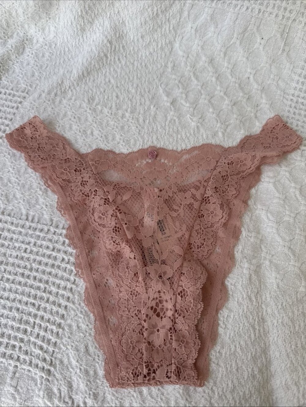 VICTORIA'S SECRET M PINK DREAM ANGELS HIGH LEG BRAZILIAN LACE THONG PANTIES NWT